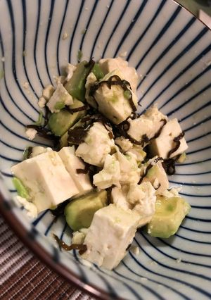 豆腐とアボカドの塩昆布あえ-レシピのメイン写真