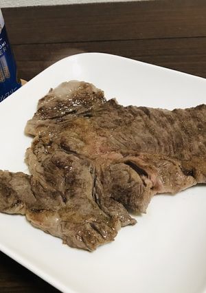 シンプルな塩胡椒ステーキ-レシピのメイン写真