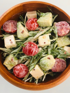 彩り野菜とチーズの粒マスタードマヨサラダ-レシピのメイン写真