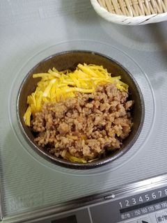 そぼろご飯(錦糸玉子)-レシピのメイン写真