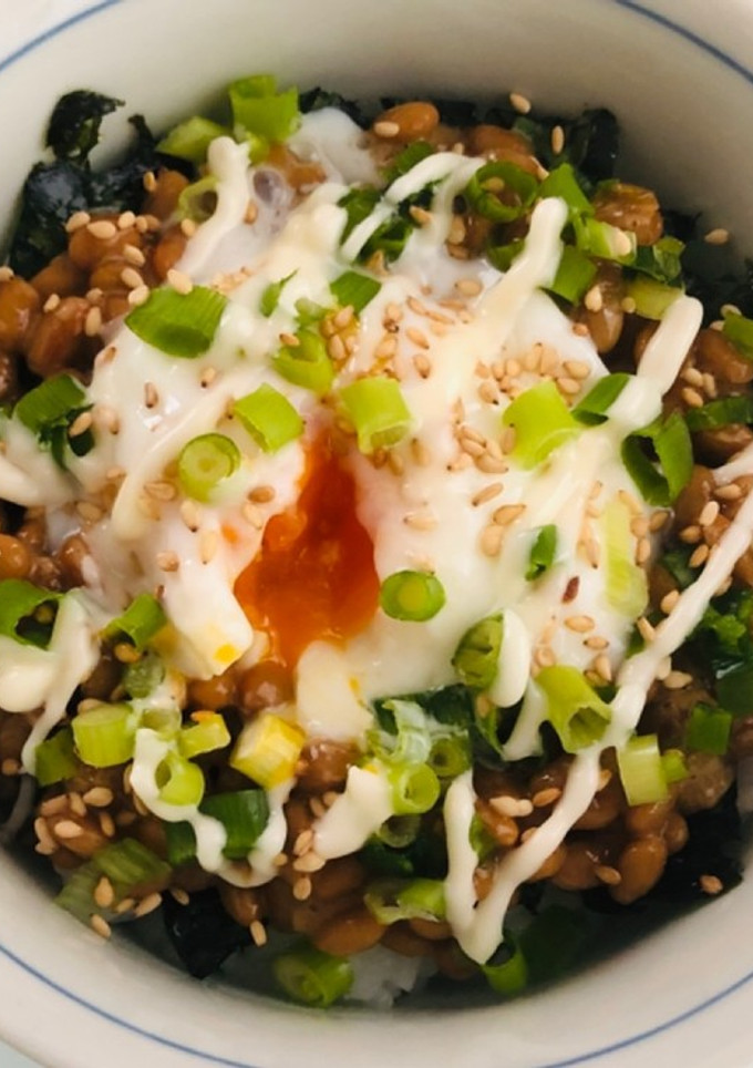 時短で簡単☆韓国のりと温玉の納豆丼-レシピのメイン写真