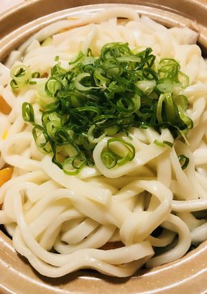 鶏肉と竹輪の野菜鍋●うどんをのせて-レシピのメイン写真