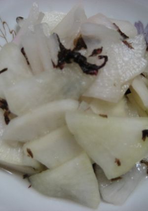 ＮＯ．2＊大根で昆布茶浅漬け＊-レシピのメイン写真