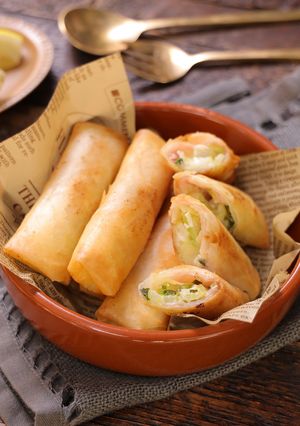 セロリと生ハムチーズの春巻き☆-レシピのメイン写真