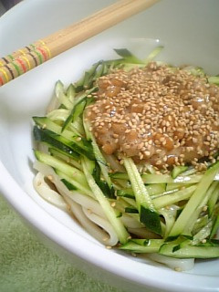 簡単すぎる♪納豆うどん-レシピのメイン写真