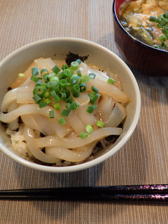 ヤリイカの肝和え丼-レシピのメイン写真