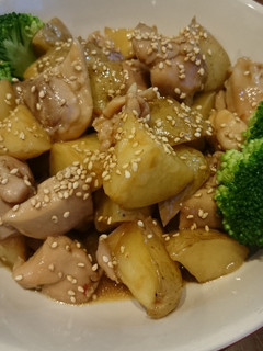 新じゃがと鶏のピリ辛オイスター炒め煮-レシピのメイン写真