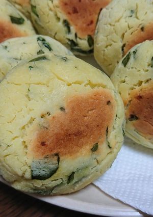 米粉で作る✨ほうれん草チーズパン-レシピのメイン写真