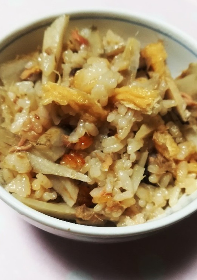 ツナと新ごぼうの炊き込みご飯-レシピのメイン写真