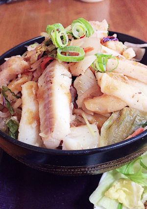 レンジで簡単！タラとはんぺんの煮魚丼-レシピのメイン写真