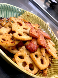 ベーコンとれんこんの醤油バター-レシピのメイン写真