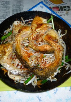 サーモンのカマ＋きのこ大好き野菜MIX-レシピのメイン写真