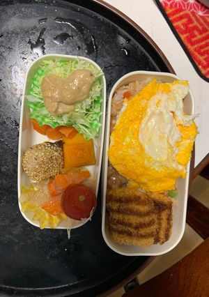 レンジ簡単ビーフシチュー味オムライス弁当-レシピのメイン写真