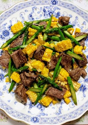 暑い日の夕飯!牛肉アスパラコーンステーキ-レシピのメイン写真