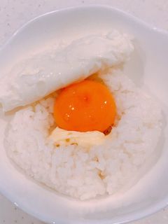卵黄バターの卵かけご飯とレンチン卵白!-レシピのメイン写真