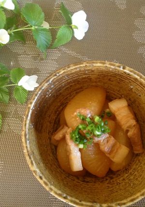 豚バラ肉と大根の味噌煮-レシピのメイン写真