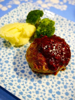 簡単!ちょっとちっちゃい☆ハンバーグ-レシピのメイン写真