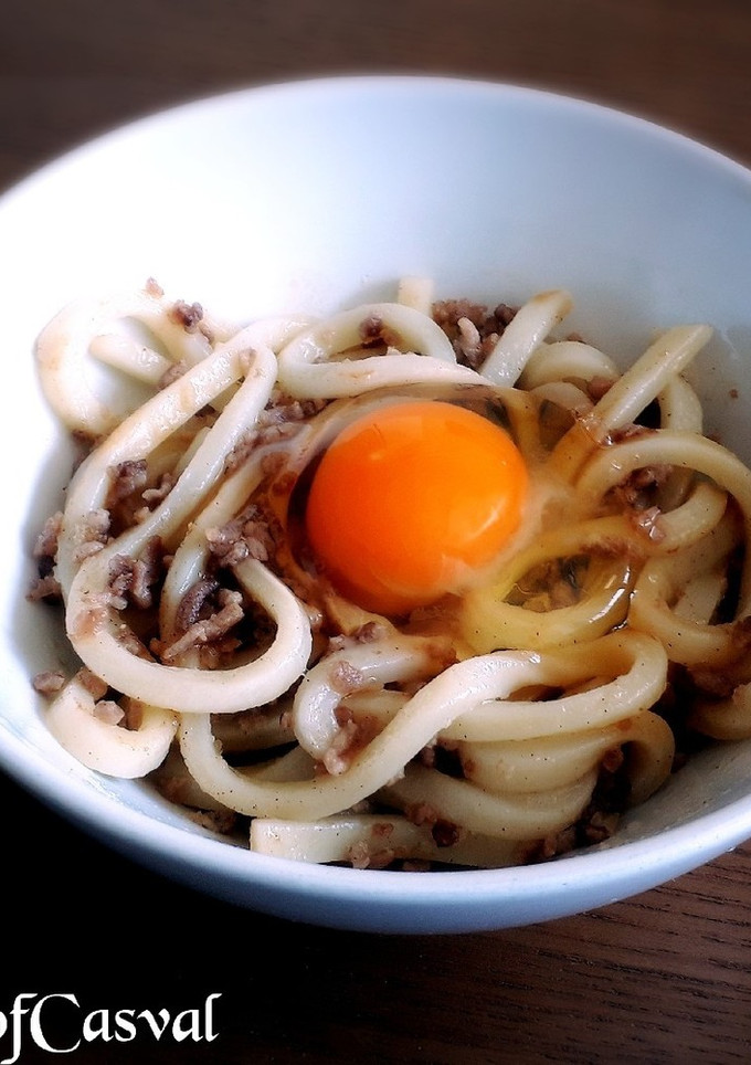 3分で完成！焼きバターうどん釜玉風-レシピのメイン写真