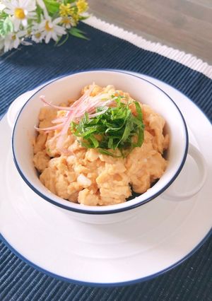 簡単♡バター醤油のスクランブルエッグ丼♪-レシピのメイン写真
