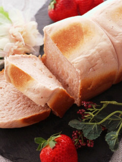 ♡フレッシュいちごのふんわり生食パン♡-レシピのメイン写真