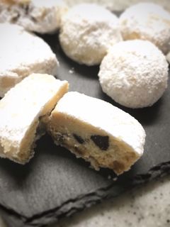 さくほろカリッ♥チョコチップスノーボール-レシピのメイン写真