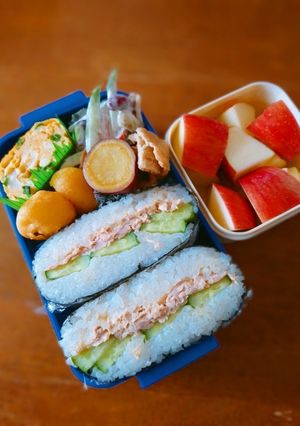 ツナマヨおにぎらず弁当-レシピのメイン写真