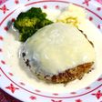 簡単!ハンバーグ☆チーズクリーム煮