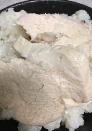 胸肉でアジアン鳥飯 炊飯器で簡単!-レシピのメイン写真