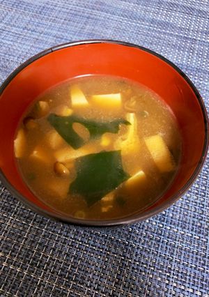豆腐となめこ汁-レシピのメイン写真