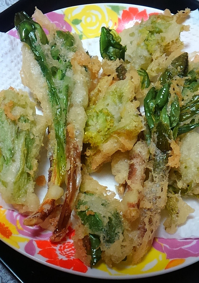 ふきのとうとアイヌ葱の天ぷら´-レシピのメイン写真