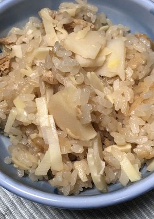 白だしで作るまあまあ美味しいたけのこご飯-レシピのメイン写真