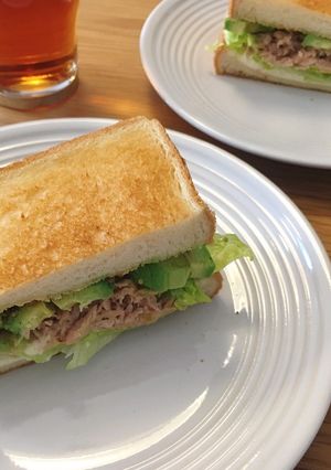 ツナとアボカドとクリームチーズのサンド-レシピのメイン写真