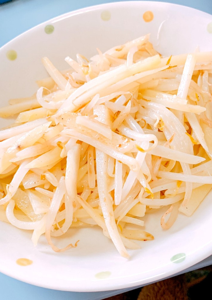 もやしとじゃがいものチーズ炒め-レシピのメイン写真