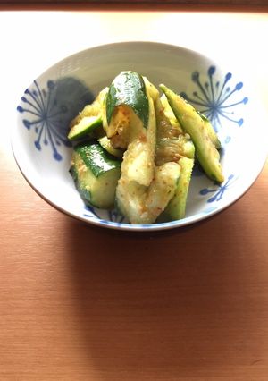 ピリ辛☆たたききゅうりのごま醤油和え-レシピのメイン写真
