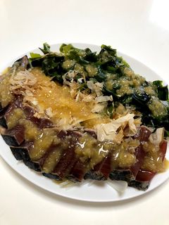 カツオのたたきW玉ねぎWかつおな感じ-レシピのメイン写真