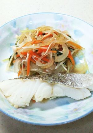 魚と野菜のドレッシング蒸し-レシピのメイン写真