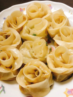 薔薇餃子♡*-レシピのメイン写真