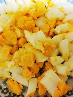 ゆで卵をみじん切りにする方法-レシピのメイン写真