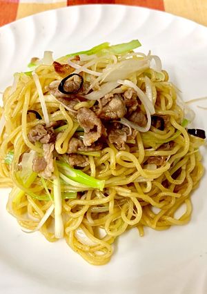 豚こまと長ネギのピリ辛焼きそば-レシピのメイン写真