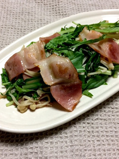 低糖質☆えのきと水菜とベーコンの炒め物-レシピのメイン写真