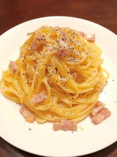 伝統的カルボナーラ-レシピのメイン写真