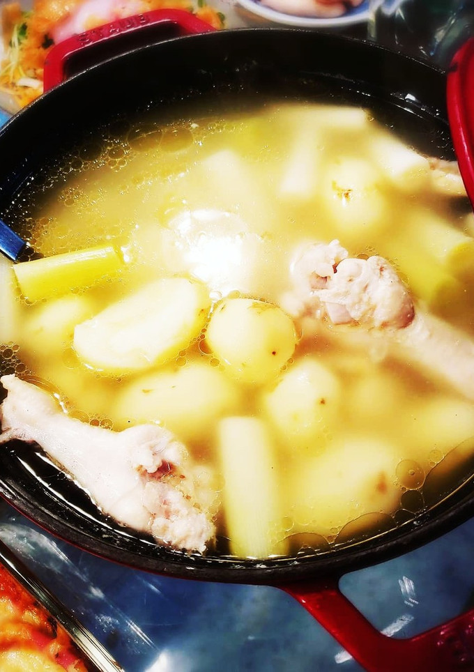簡単 新じゃがと手羽元の韓国風水炊き-レシピのメイン写真