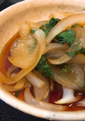 簡単にすぐできる！新玉ねぎの醤油漬け☆-レシピのメイン写真