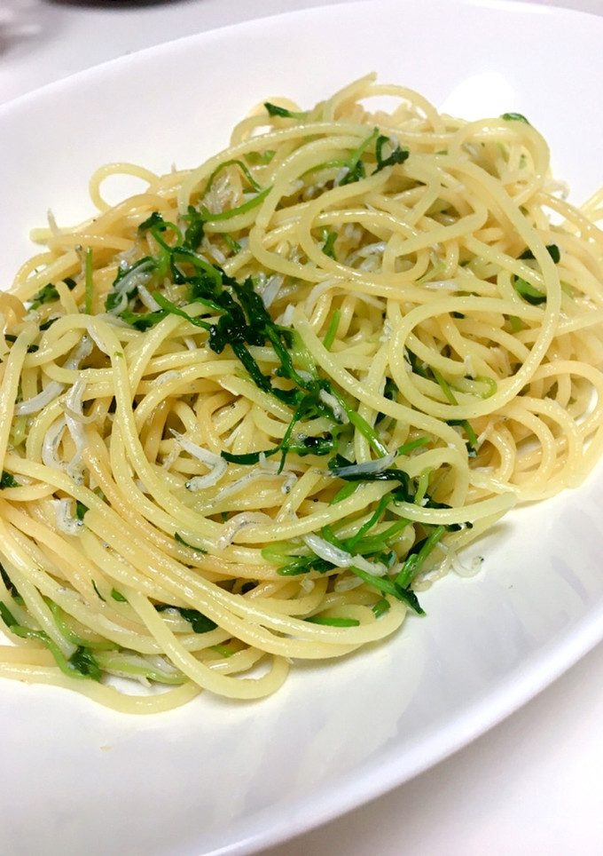 釜揚げしらすと豆苗の和風パスタ-レシピのメイン写真