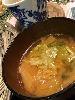 切って煮るだけ!キムチスープ-レシピのメイン写真