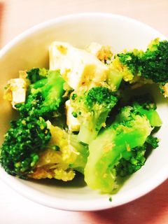 簡単!ブロッコリーのチーズおかか和え-レシピのメイン写真