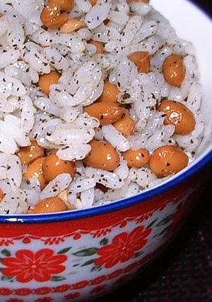 黒すりごまの納豆ご飯★寿司酢プラス-レシピのメイン写真
