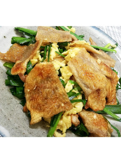 あっさり塩味♪鶏皮にらたま★動画あり★-レシピのメイン写真