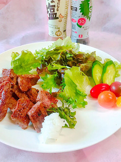 うま塩ドレッシングで!サイコロステーキ-レシピのメイン写真