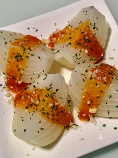 新玉ねぎのレンジ蒸しコチュマヨ粉チーズ-レシピのメイン写真